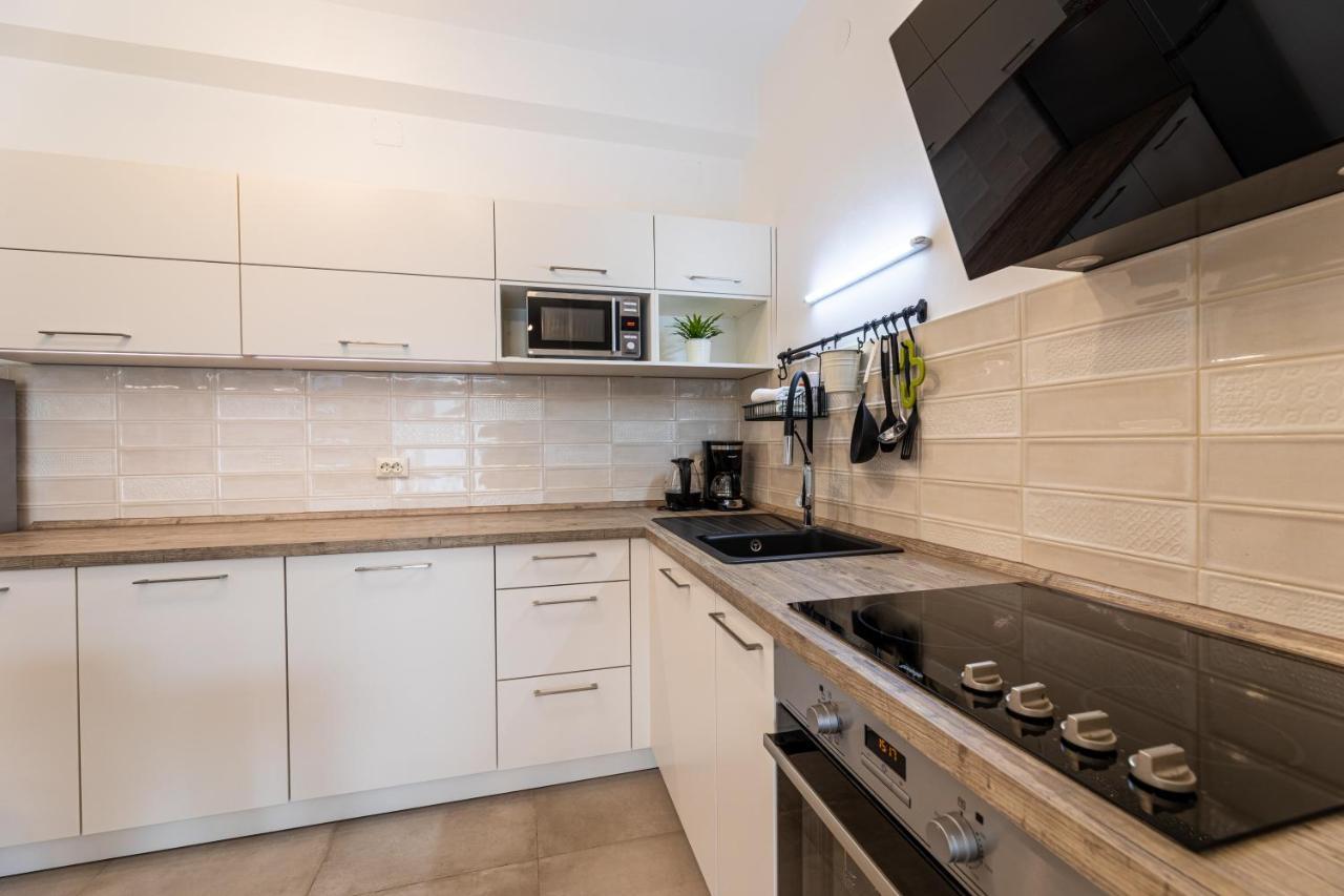 Apartments Frgacic I 巴斯卡 外观 照片