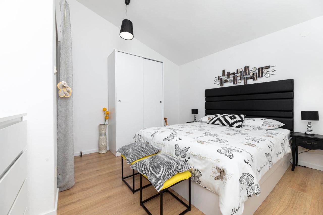 Apartments Frgacic I 巴斯卡 外观 照片